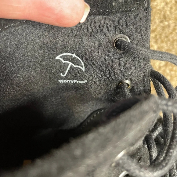 Suede Hush Puppy Black women’s lace up ankle boots in size 6 - Picture 7 of 8